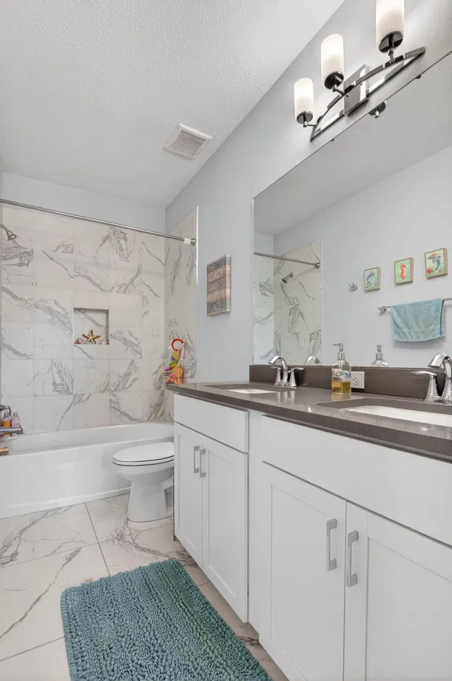Residence photo 36