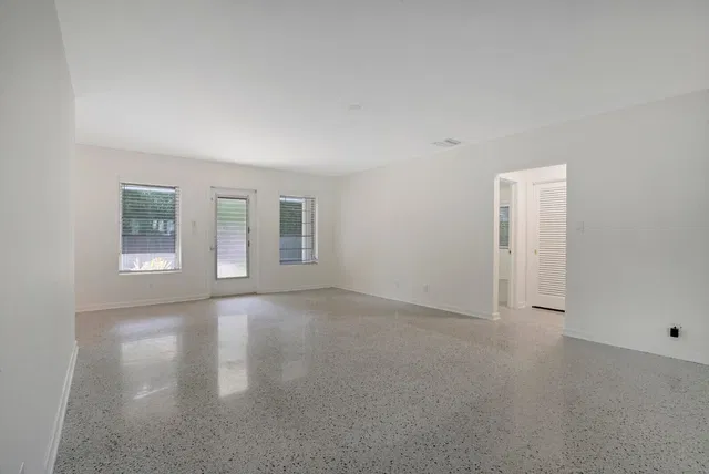 Old Northwood Residence photo 26