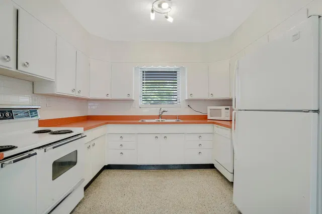Old Northwood Residence photo 30