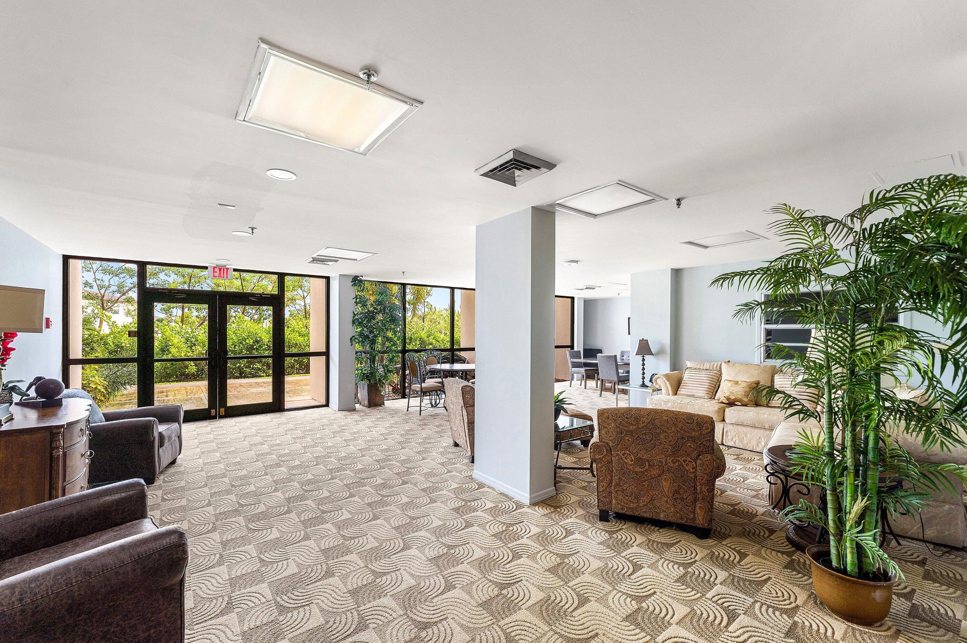 Unit 507 photo 24