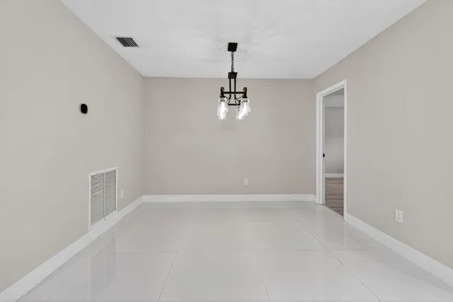  Residence photo 16