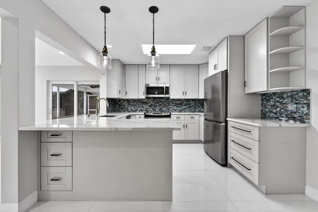  Residence photo 19