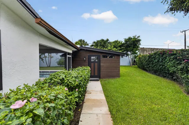  Residence photo 61