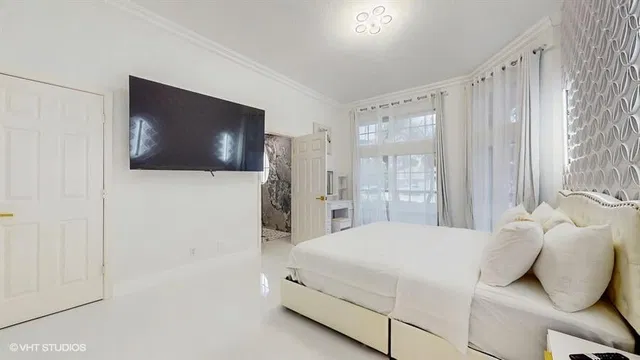 Residence photo 20