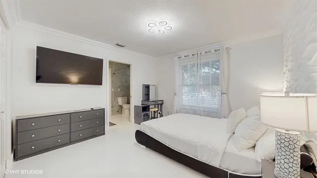 Residence photo 25