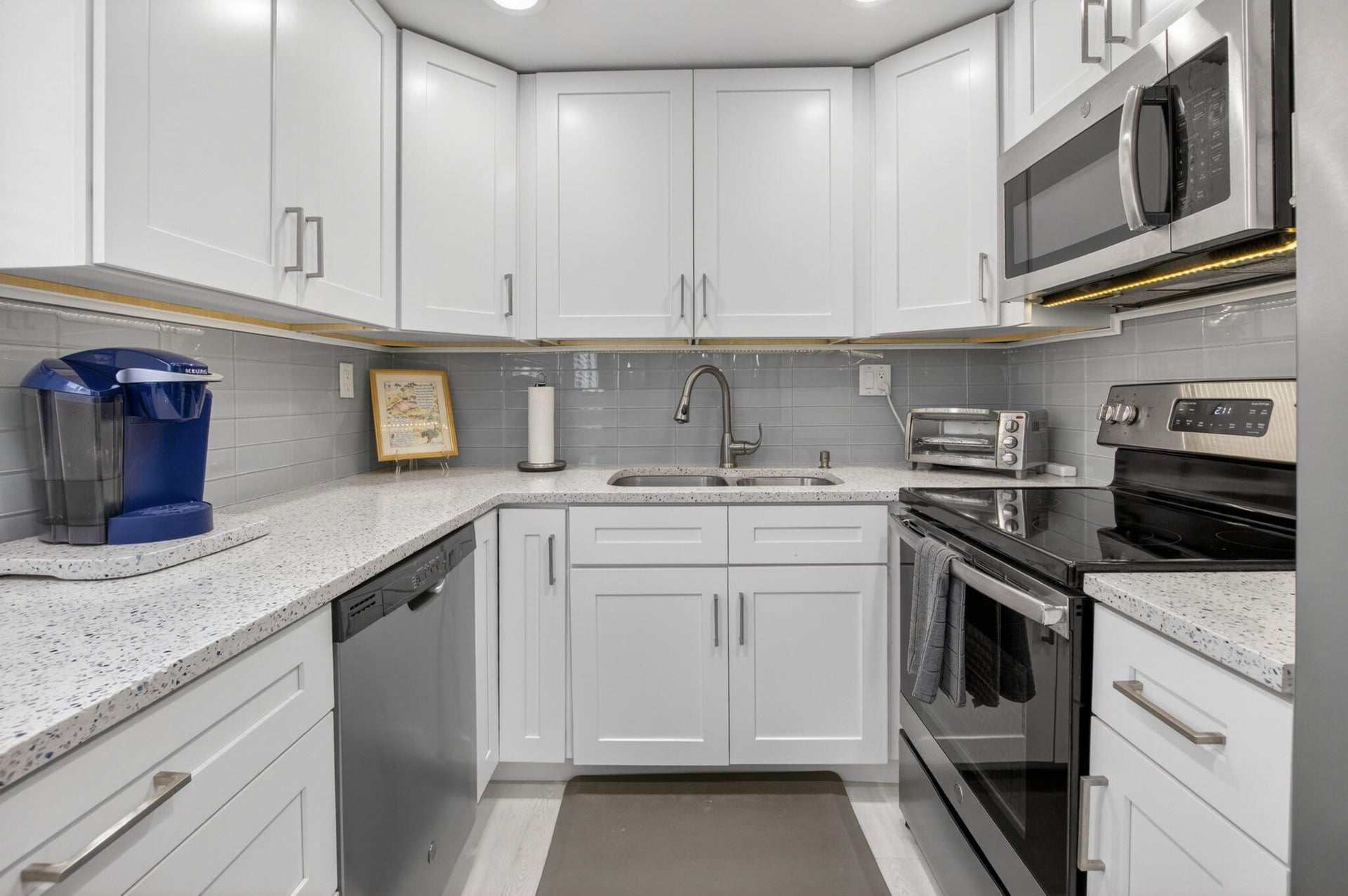  Unit 82 photo 11