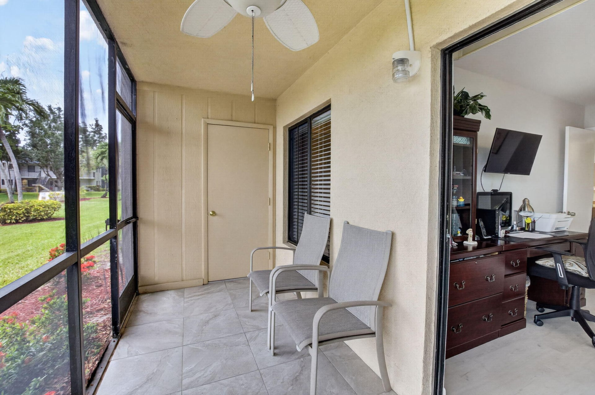  Unit 82 photo 26