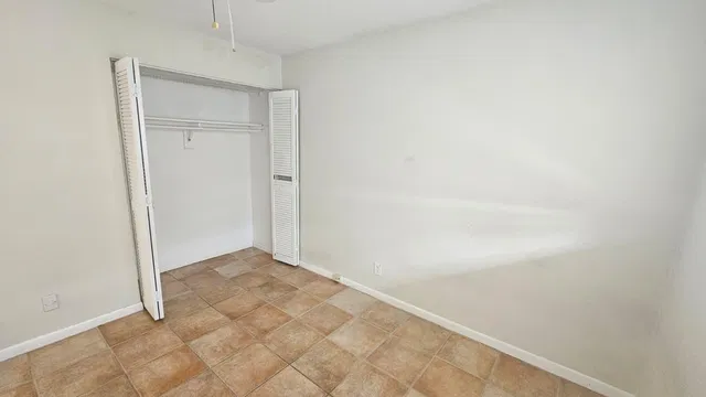 Unit 116 photo 12
