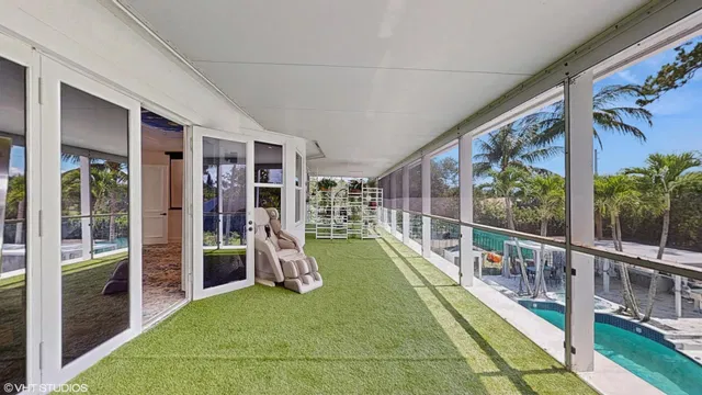 Paddock Park 1 Residence photo 63
