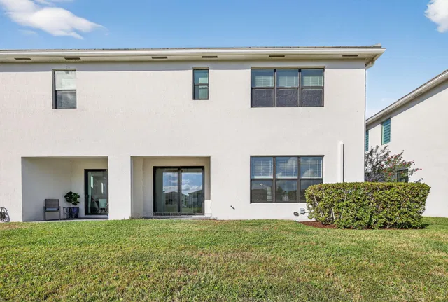  Residence photo 43