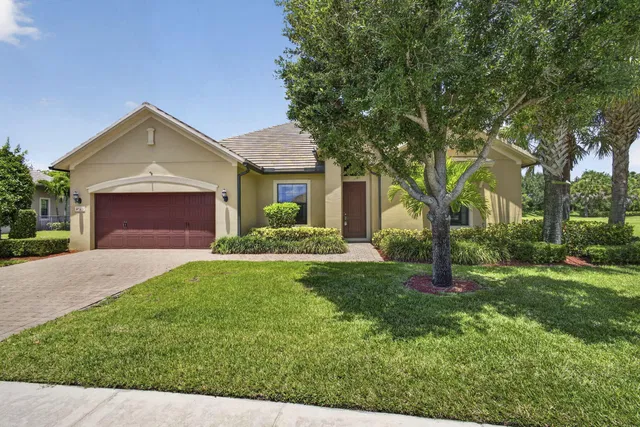 Residence photo 4
