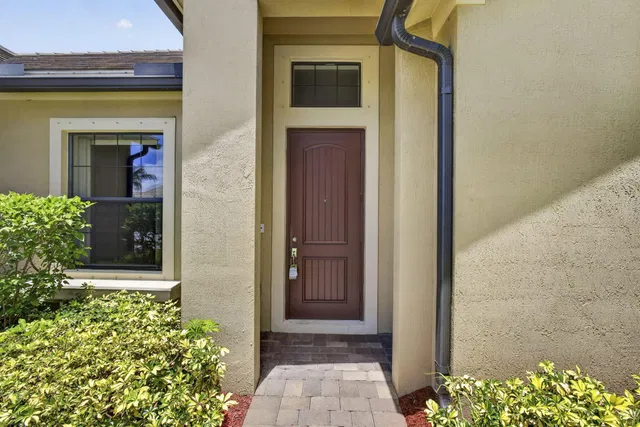 Residence photo 10