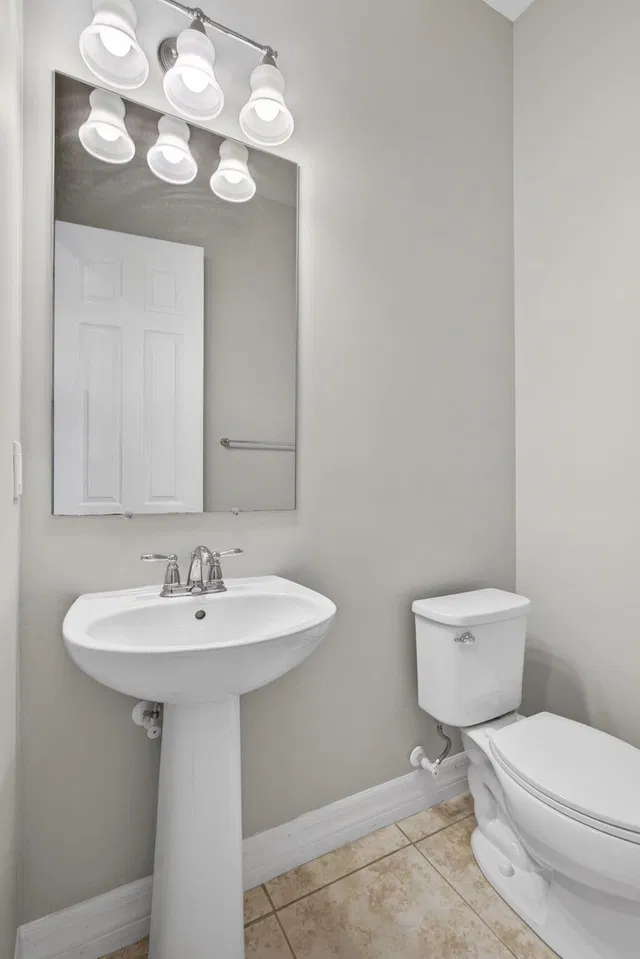 Residence photo 18