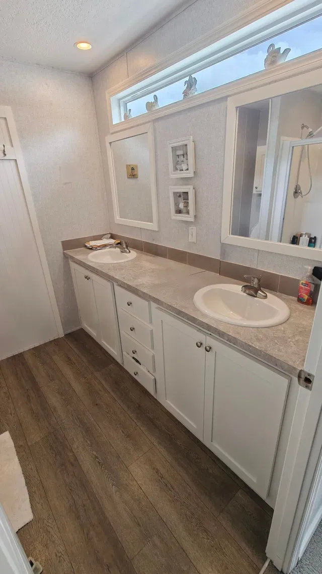 Residence photo 4