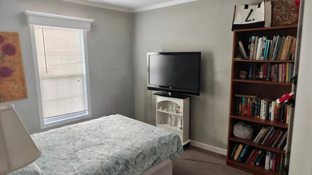 Residence photo 6