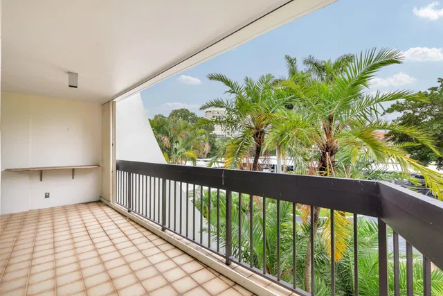 Presidential Estates Unit 206 photo 6