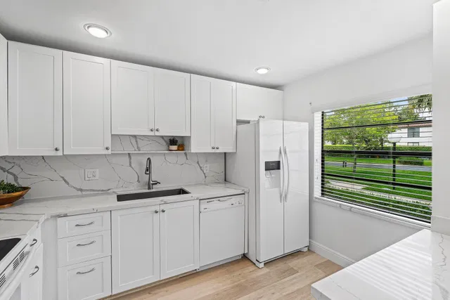 Boca Lago Country Club Homes Unit 28e photo 7