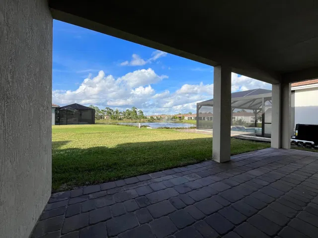 Residence photo 20