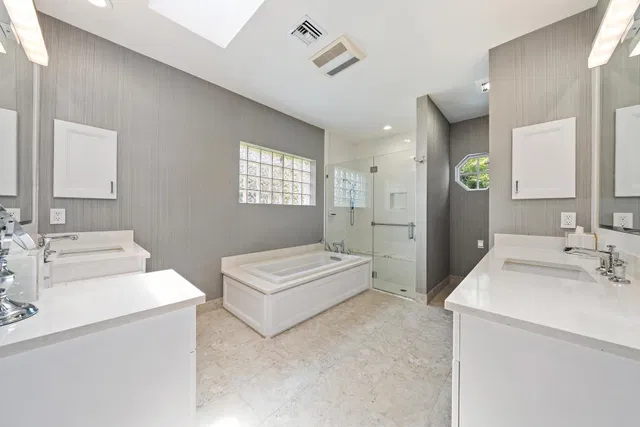 Admirals Cove Residence photo 7