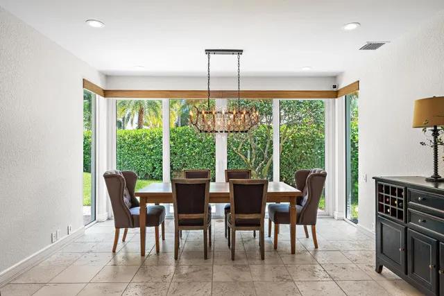 Admirals Cove Residence photo 12