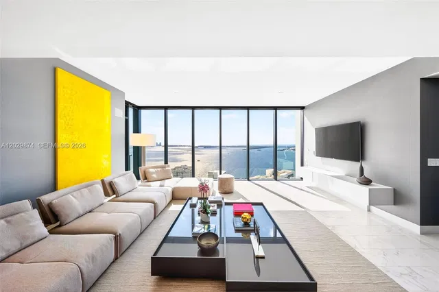 Echo Brickell 2901