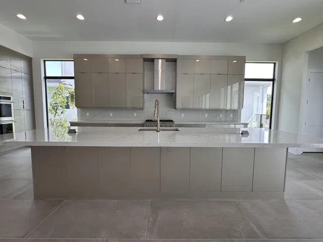 Avenir Unit {lot #05} photo 12