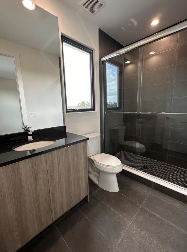 Avenir Unit {lot #05} photo 34