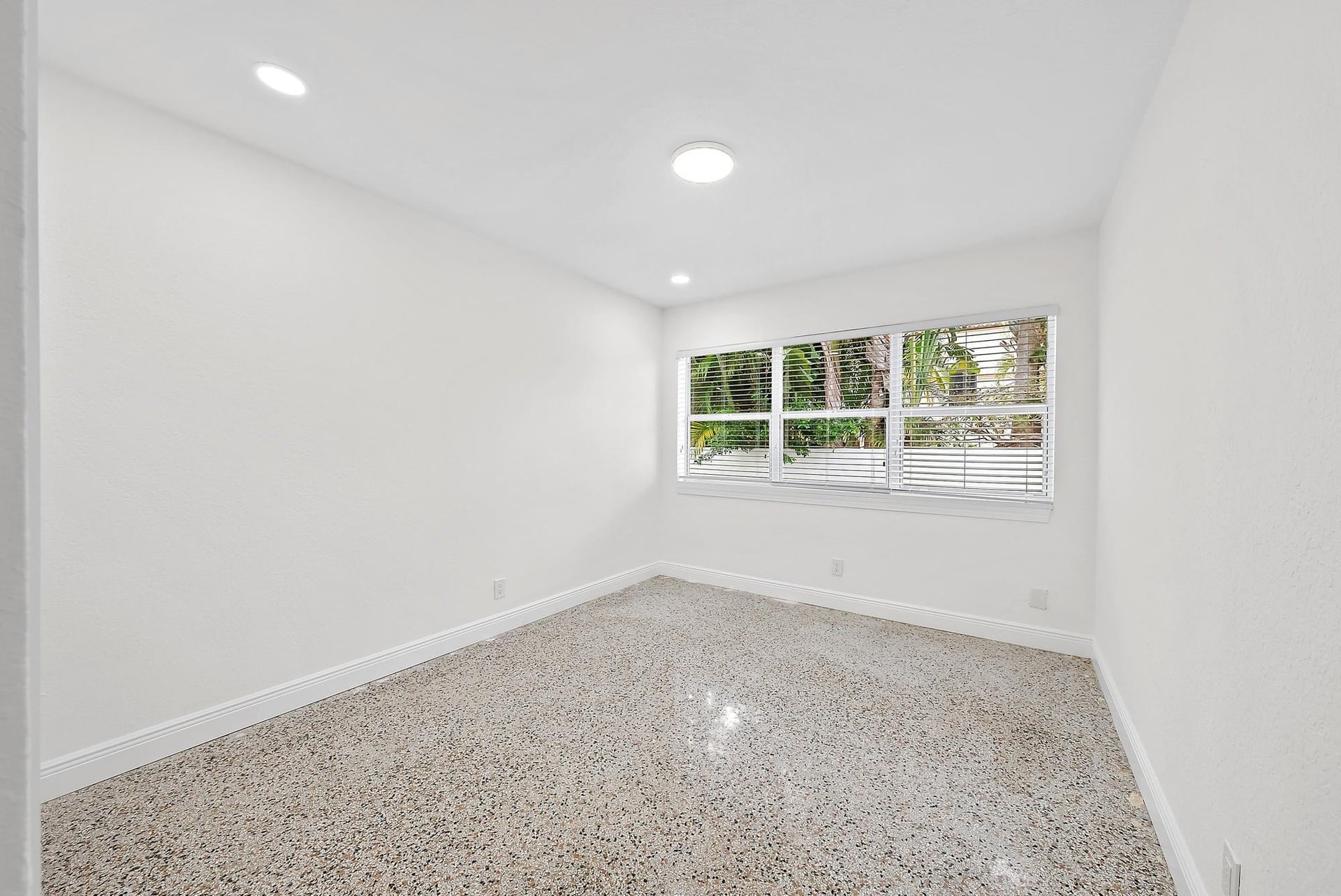 Old Northwood Unit 3 photo 8