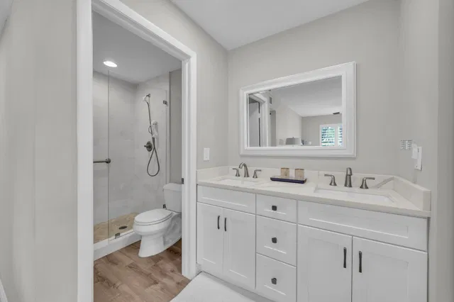 PGA National Palm Beach Gardens Unit 104 photo 24
