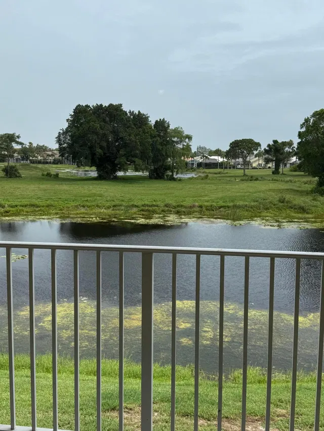 Unit 511 photo 2