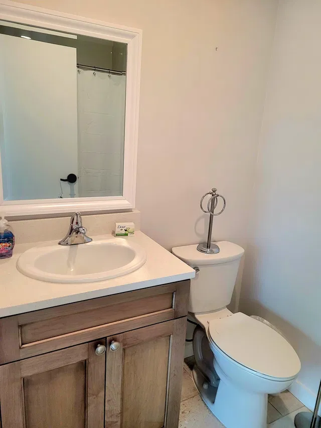  Unit Apt 1 photo 6