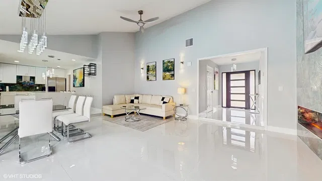 Residence photo 8