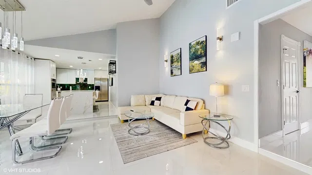 Residence photo 9