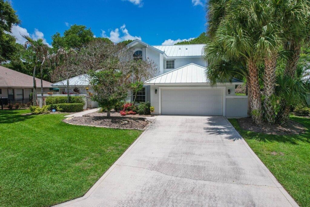 Residence photo 2