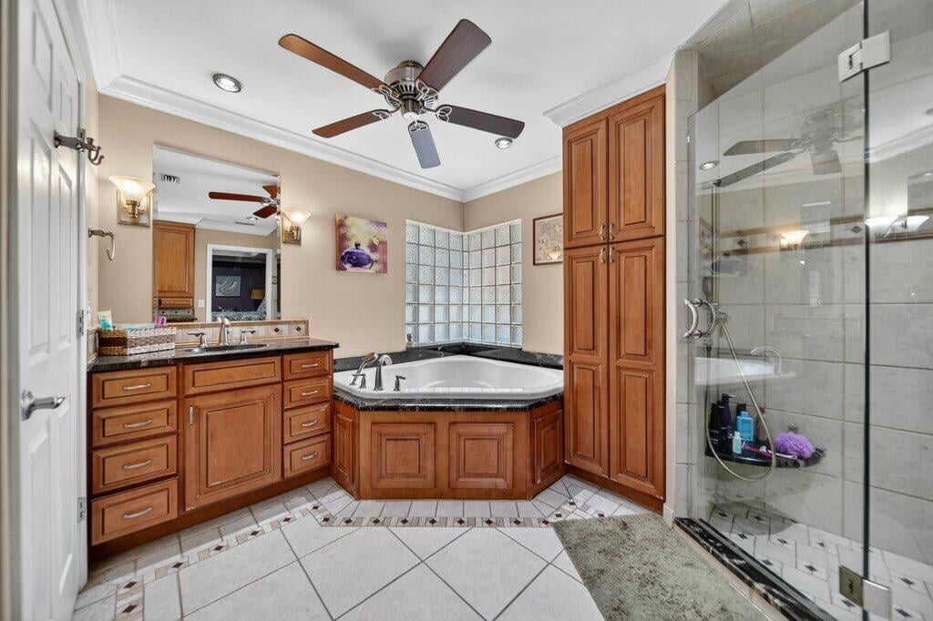 Residence photo 14