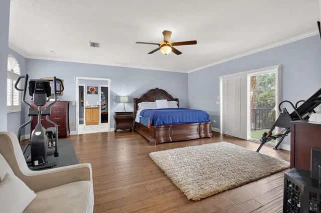 Residence photo 35
