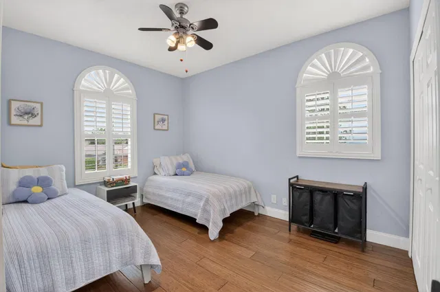 Residence photo 49