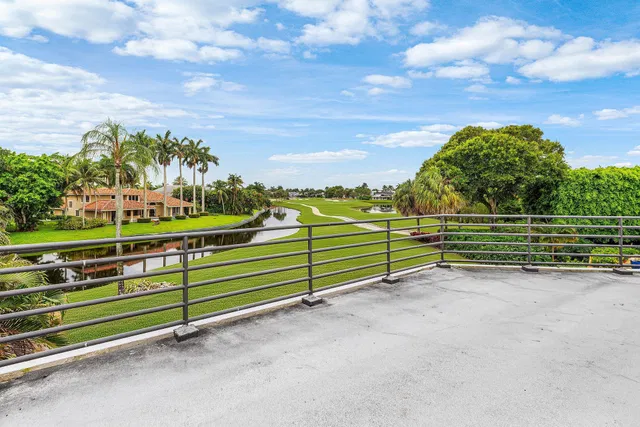 St. Andrews Country Club Residence photo 20