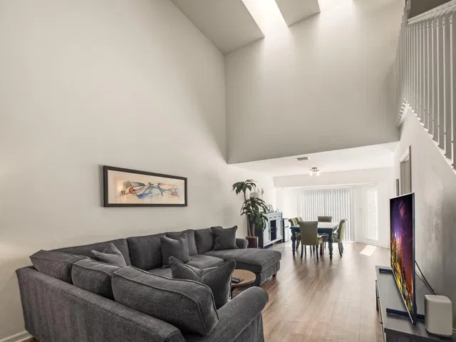 Residence photo 14