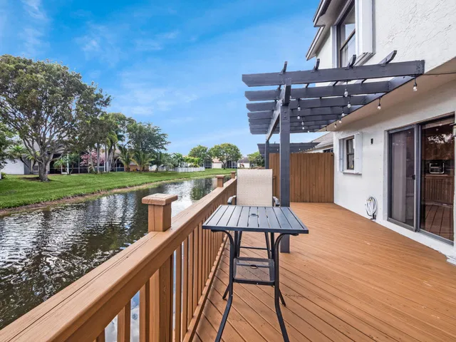 Residence photo 23