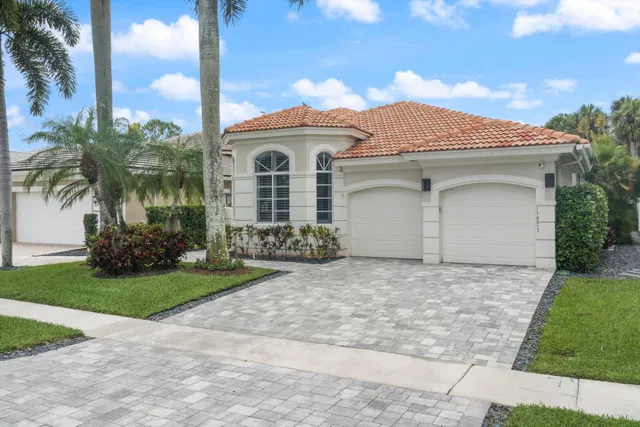 Mizner Country Club Residence photo 2