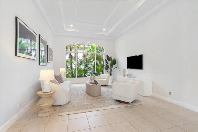 Mizner Country Club Residence photo 3