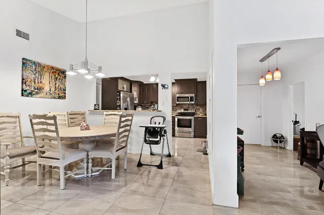 Residence photo 7