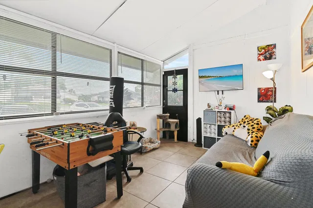 Residence photo 11