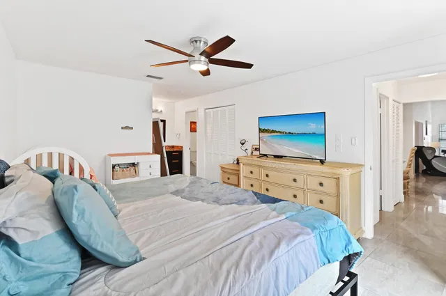 Residence photo 13