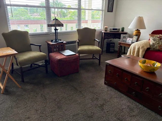 Residence photo 6