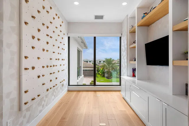 Boca Bridges Residence photo 24