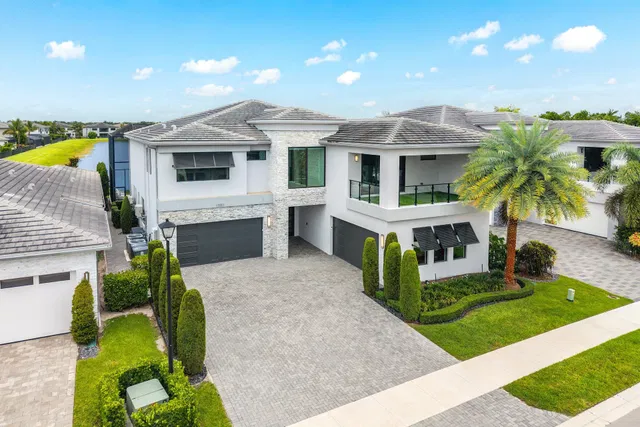 Boca Bridges Residence photo 47