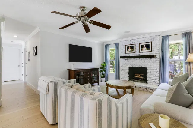  Residence photo 15
