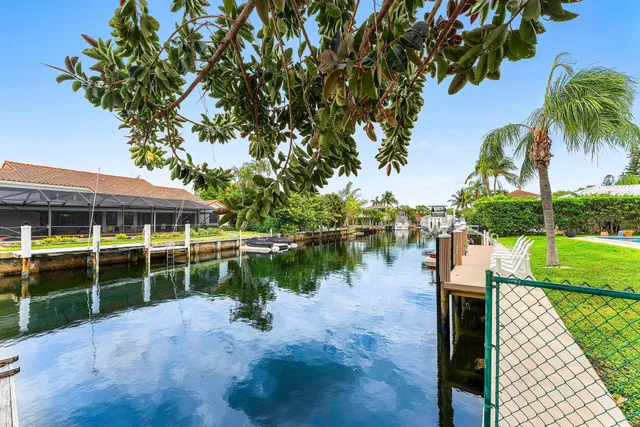 Caribbean Keys Residence photo 35